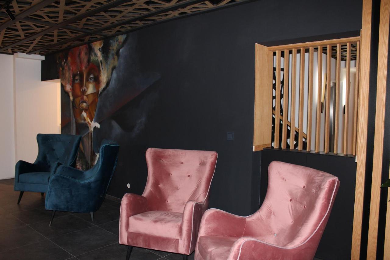 Hotel Reutlinger Hof Ройтлинген Экстерьер фото
