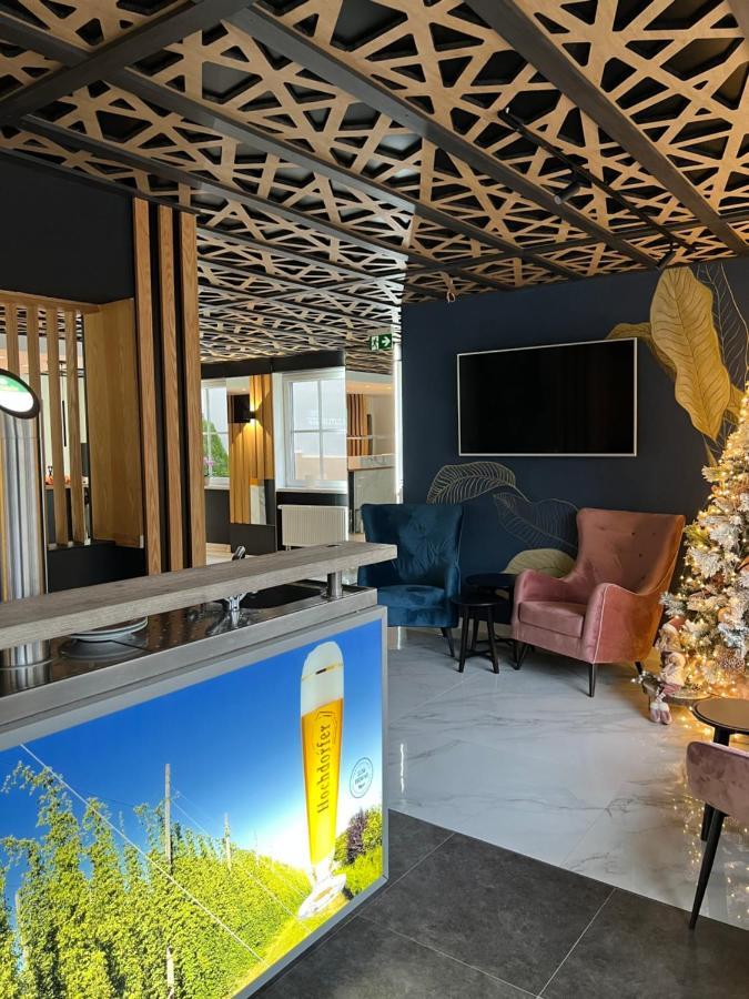 Hotel Reutlinger Hof Ройтлинген Экстерьер фото