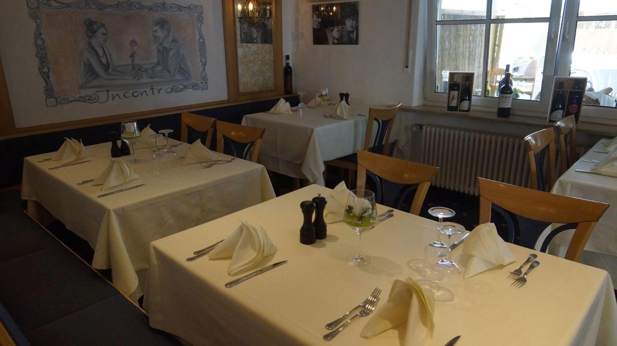 Hotel Reutlinger Hof Ройтлинген Экстерьер фото